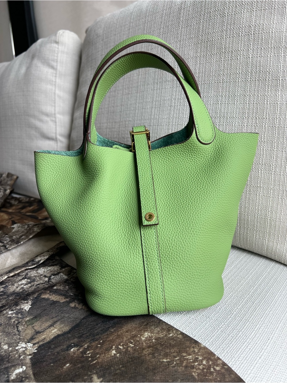 Green Leather Tote Bag - Minimal Handle Bucket